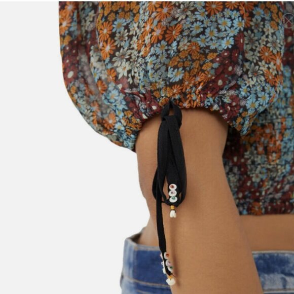 Free People NWT Square Neck Smocked Puff Sleeve Floral Crop Top In Dark Combo L - Picture 4 of 16